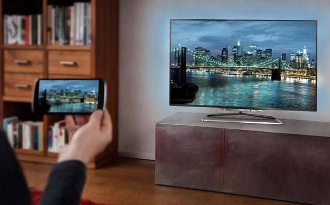 Як підключити смартфон до телевізора через WiFi, USB, HDMI