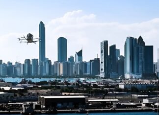 Neuer Benchmark testet KI-Denken in Drohnen mit 50.000 Szenarien