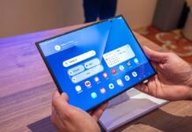 Складные телефоны в 2026 году: рынок на пороге массового распространения