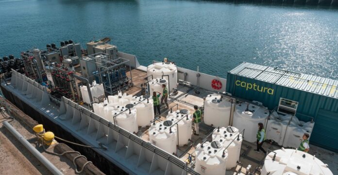 4d1ad921-a924-4d51-a721-435fd665490e