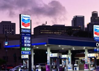 Steigende Benzinpreise könnten die Umstellung auf Elektrofahrzeuge beschleunigen