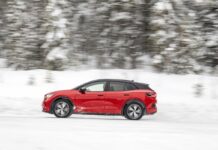 Volkswagen відмовляється від повністю електричного ID.4 у США, повертаючись до газових SUV