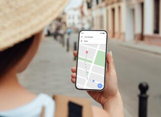 Google улучшает Карты с помощью ИИ-подписей и умного обмена контентом
