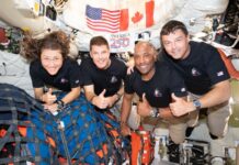 NASA Artemis II приземлилася в Тихому океані в «ідеальній» посадці для місії на Місяць