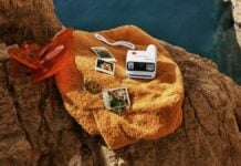 Polaroid кличе вас на “аналогове літо” (і просить відкласти телефон)
