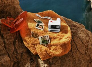Polaroid Ingin Musim Panas Analog Anda (Dan Ponsel Anda Jauh)